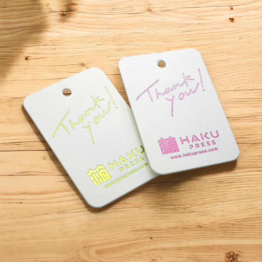 色と感謝を届けるやわらかクッション紙タグ