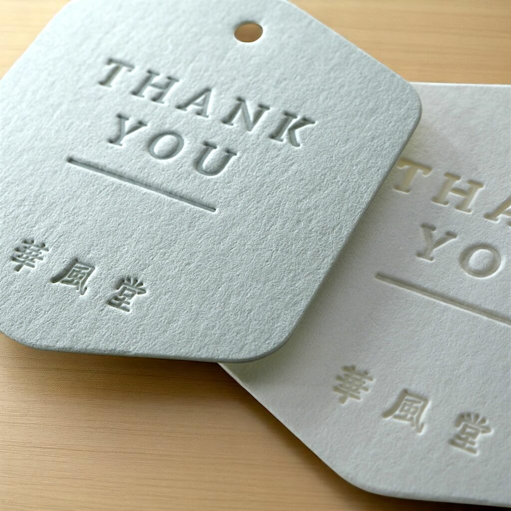 OKフロート空押し加工の六角形タグカード